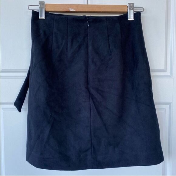 LOFT || high waisted suede mini skirt - Picture 4 of 9